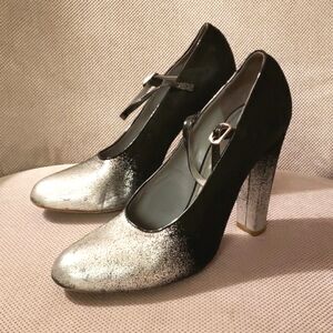 Marc Jacobs Suede Heels